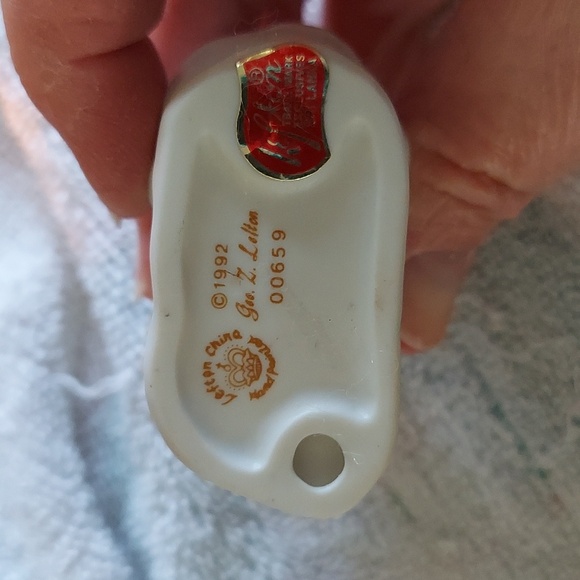 G Z Lefton Figurines and Holiday Village Set - Picture 7 of 17